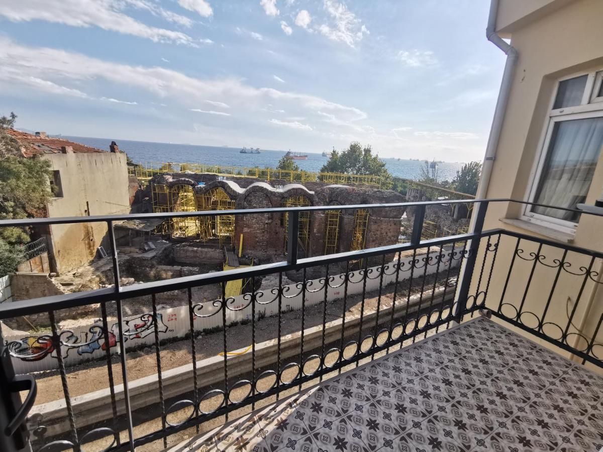 Efzen Hotel Истанбул Екстериор снимка