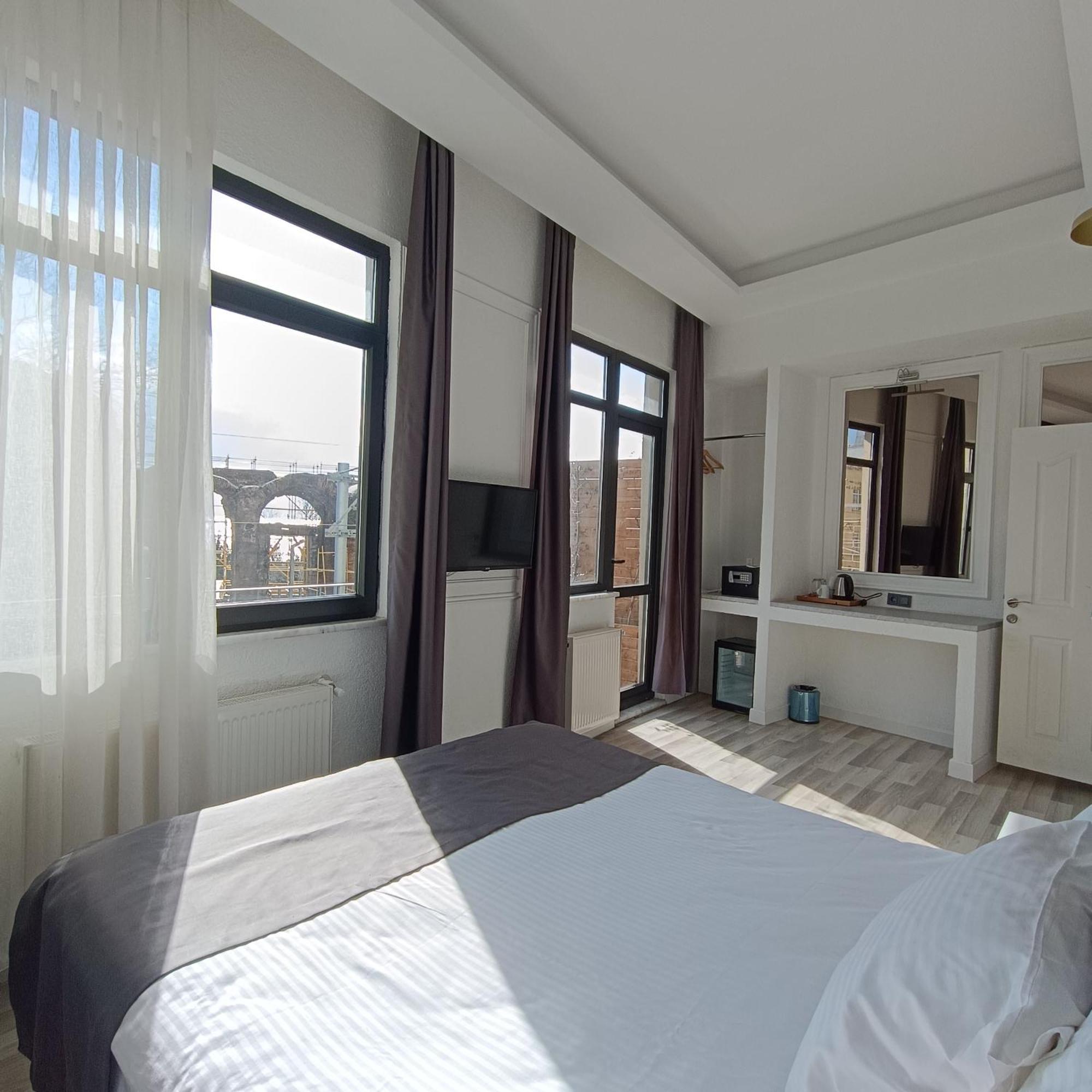 Efzen Hotel Истанбул Екстериор снимка