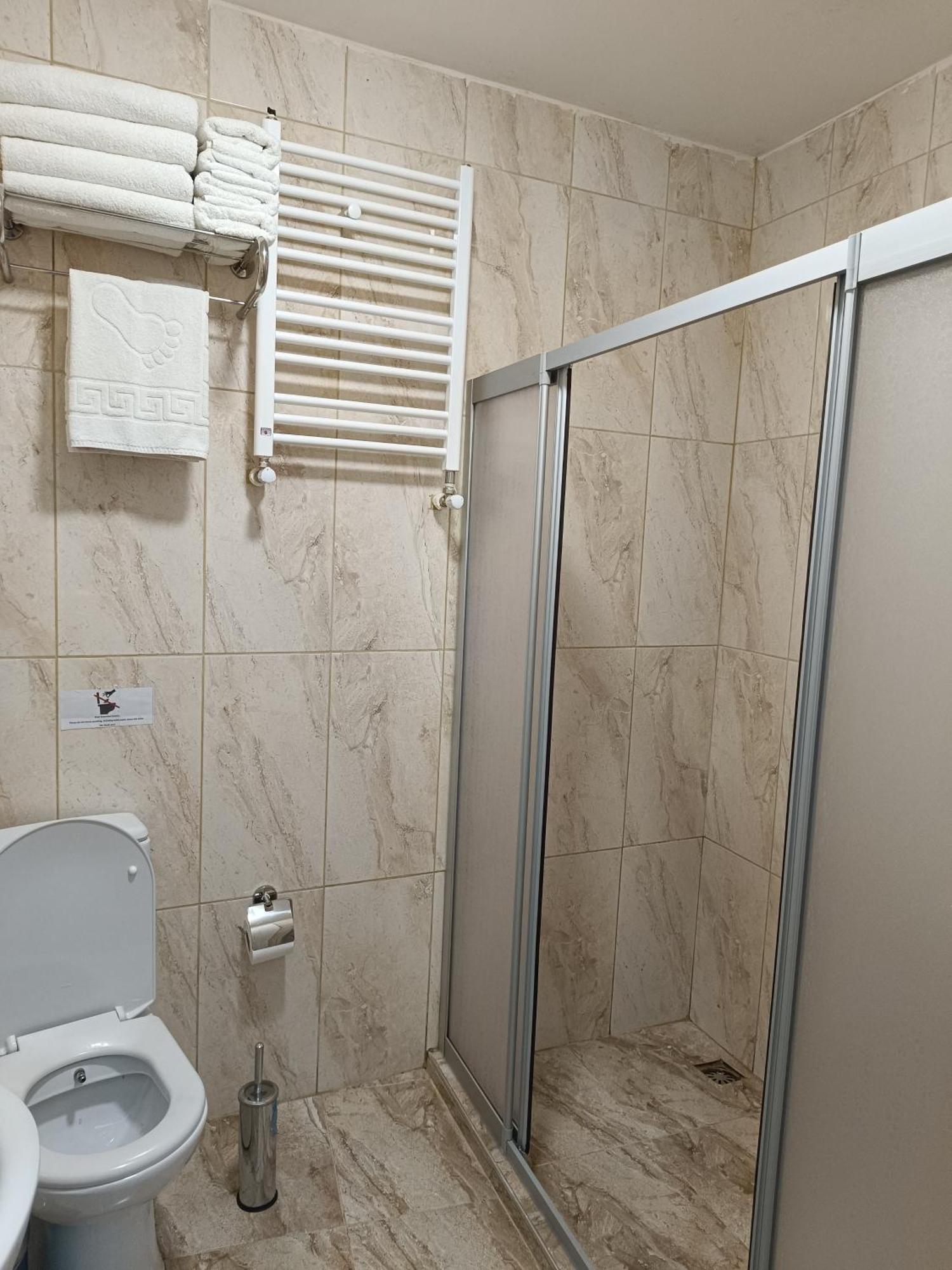 Efzen Hotel Истанбул Екстериор снимка